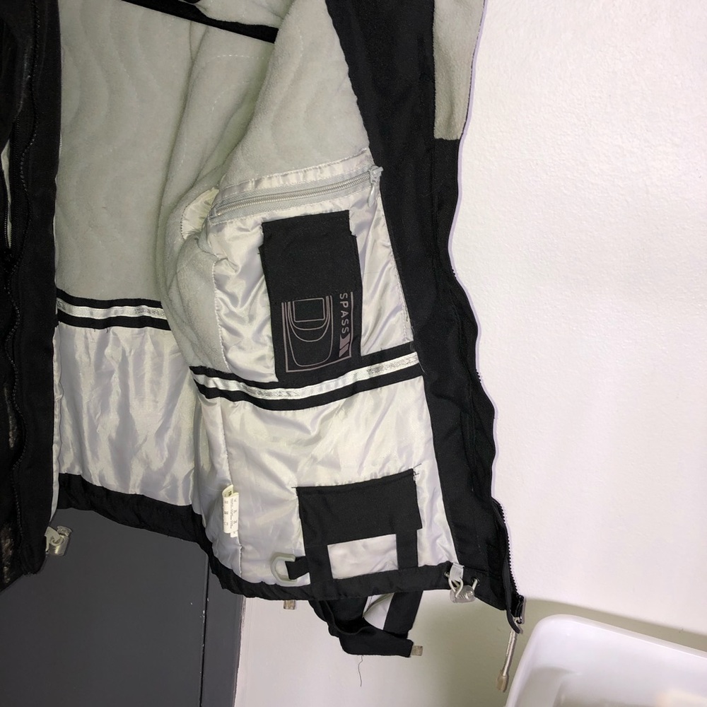 Ski Jacket - image 4